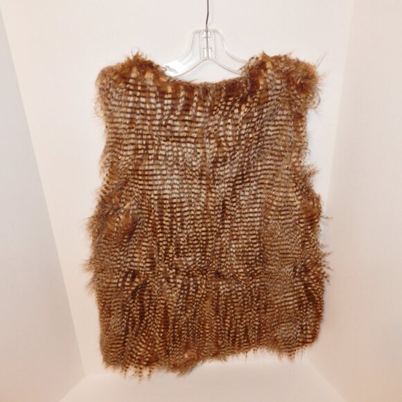 Geneology Fashion DNA Faux Fur Vest Size Large NEW - Picture 3 of 5